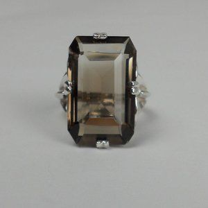 Smoky Quartz Emerald Cut Cocktail Eing